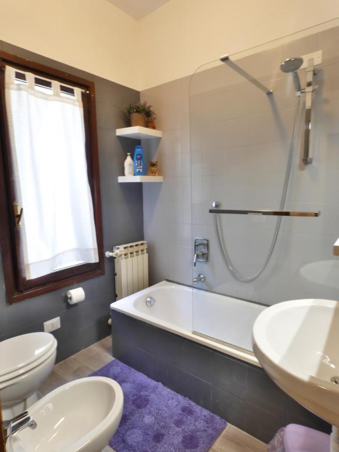 Garden Sweet House Desenzano Appartement Desenzano del Garda Buitenkant foto