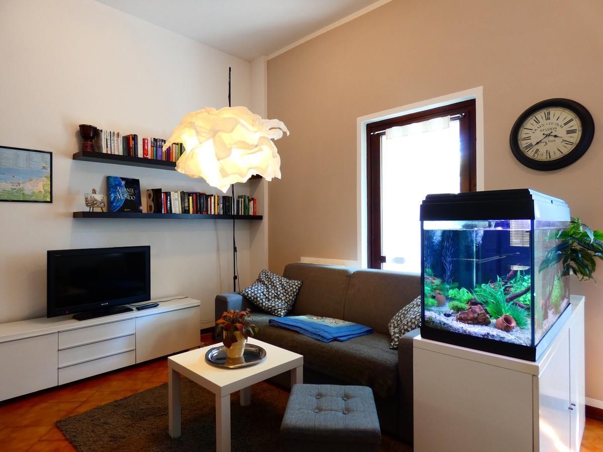 Garden Sweet House Desenzano Appartement Desenzano del Garda Buitenkant foto